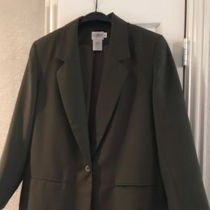 Liz Baker Suit w/blouse